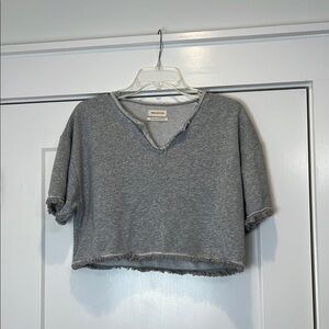 Urban Outfitters Gray Relaxed Crop T-Shirt size small.